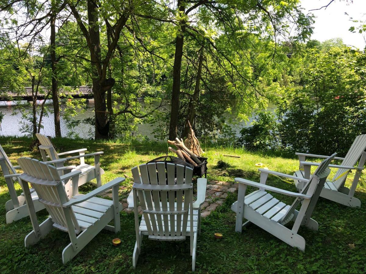 Pangea House Bed & Breakfast Гананок Екстериор снимка